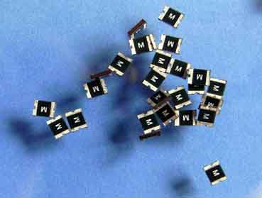 ECE SMD PTC Fuses Series: ERFSL, ERFSD Rated Current: 0,3A to 3 ...